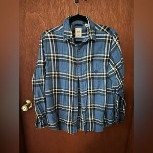 Chaps women’s size M cotton blue flannel design button-down shirt